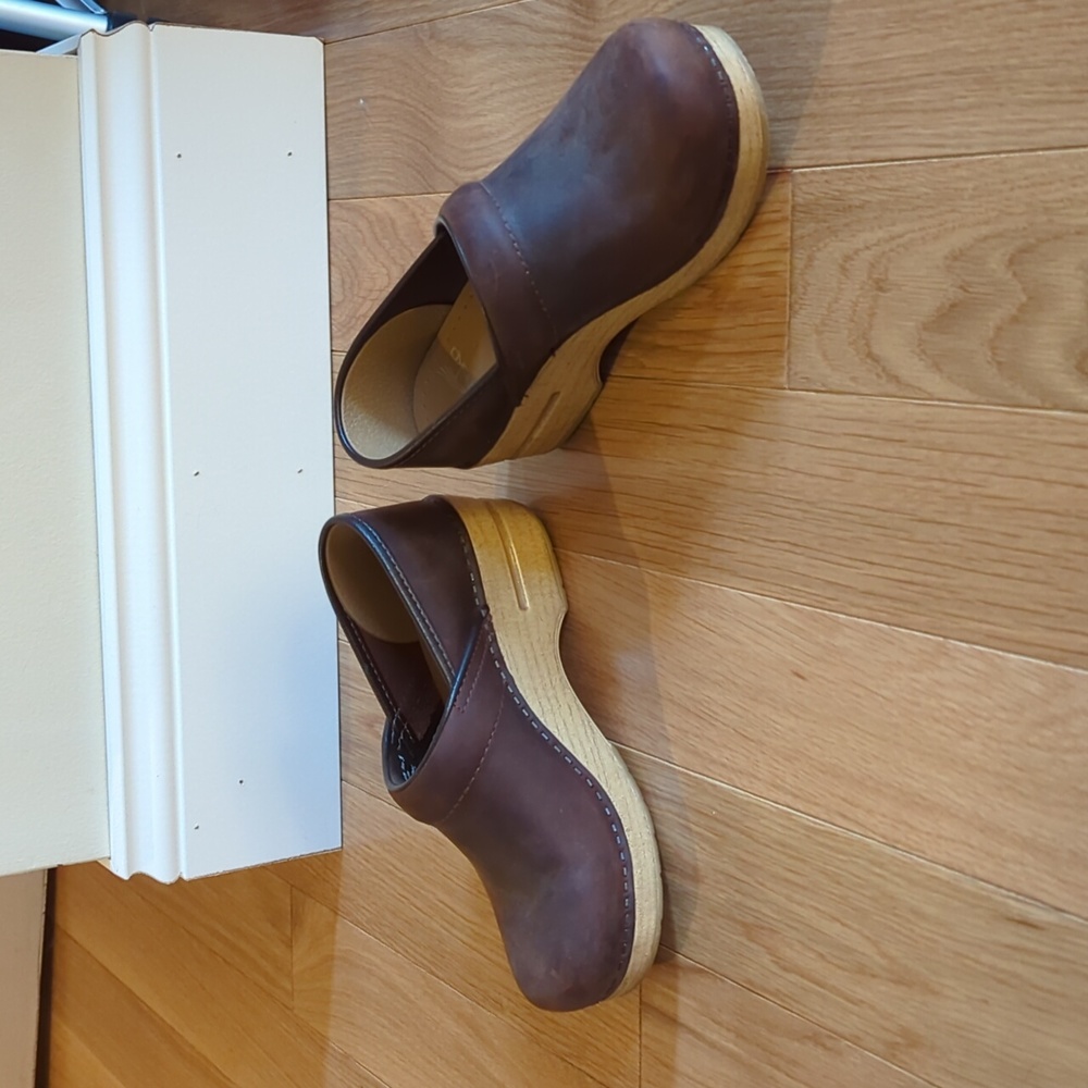 Dansko Women's Professional Brown Leather Clogs 36